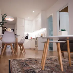 Apartment Tam Skanderbeg Square Center No4