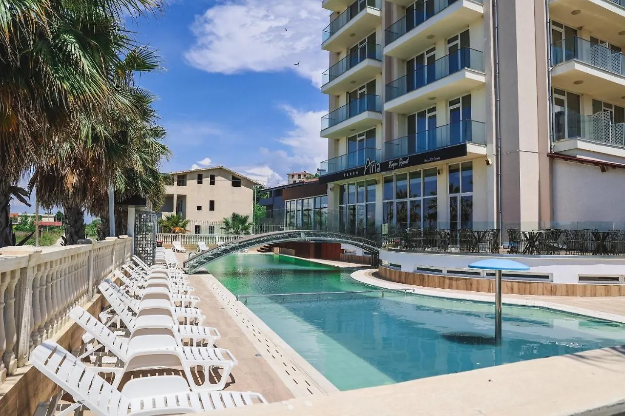 Aria Beach Resort Golem